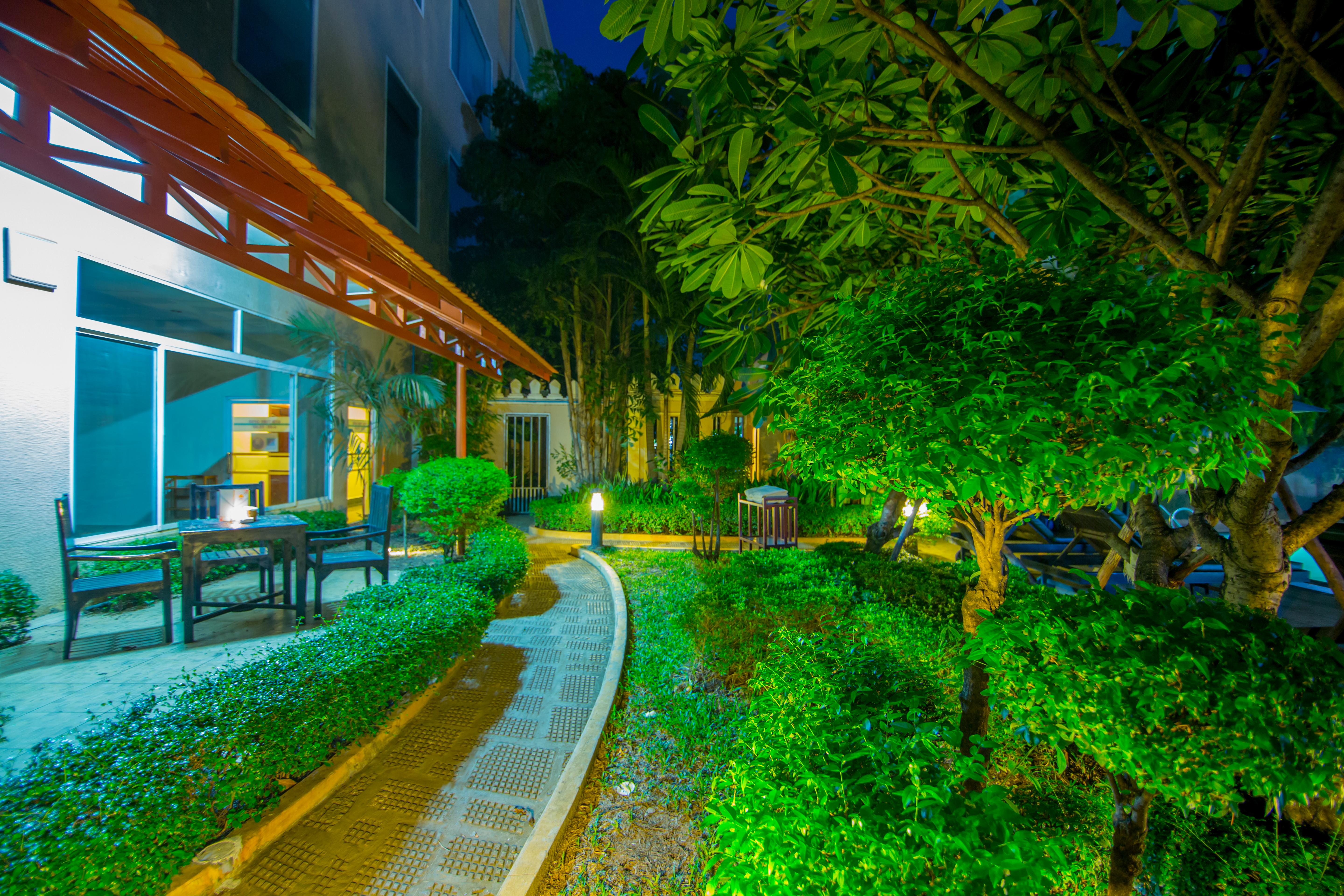 Starry Angkor Hotel Siem Reap Exterior photo