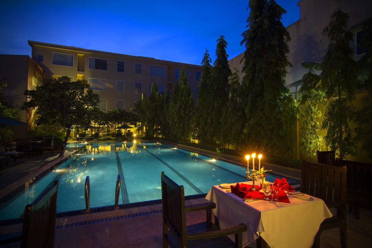 Starry Angkor Hotel Siem Reap Exterior photo